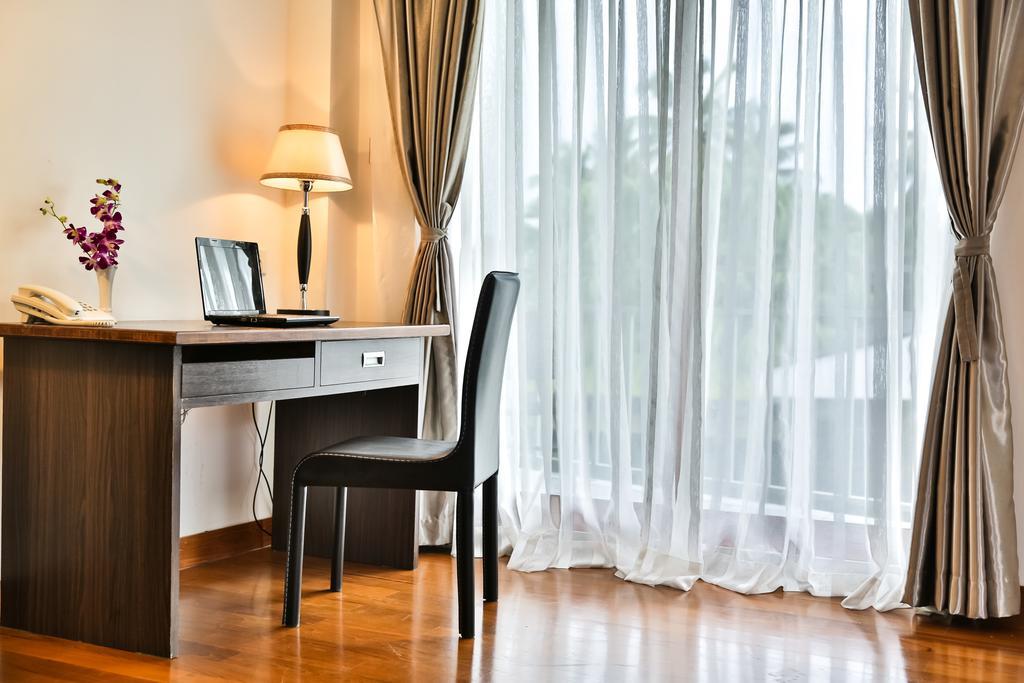 Sky View Hotel Rangun Kültér fotó