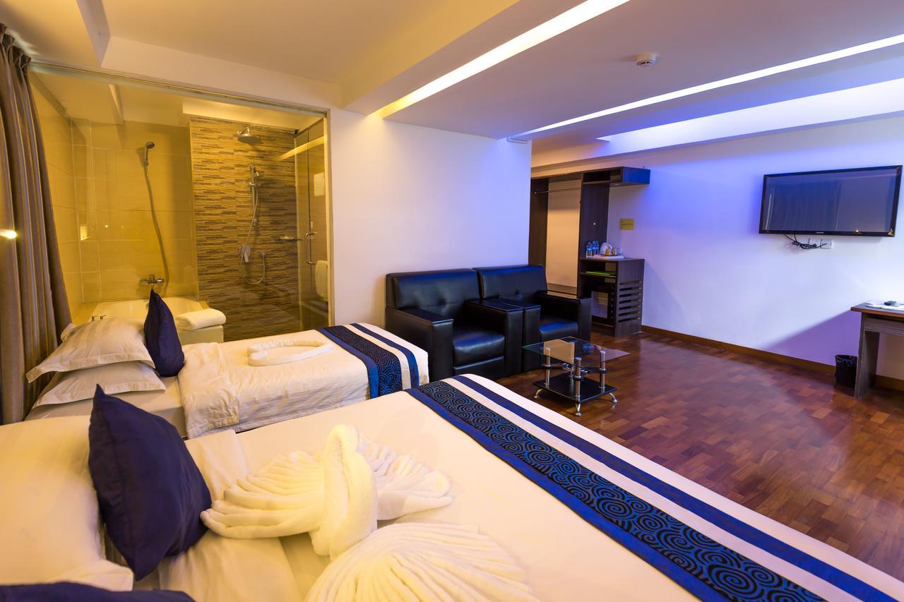 Sky View Hotel Rangun Kültér fotó