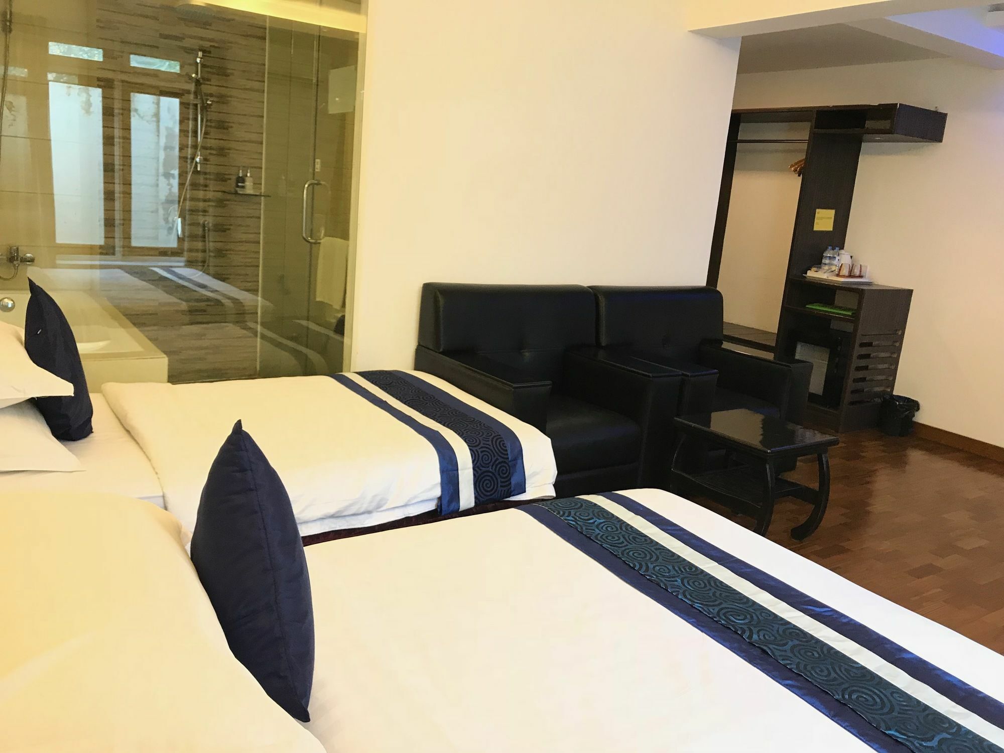 Sky View Hotel Rangun Kültér fotó